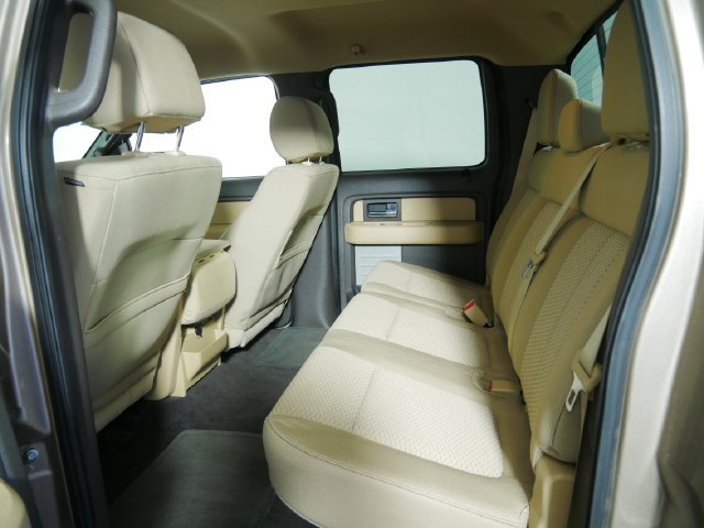 Used 2013  Ford XLT image 17