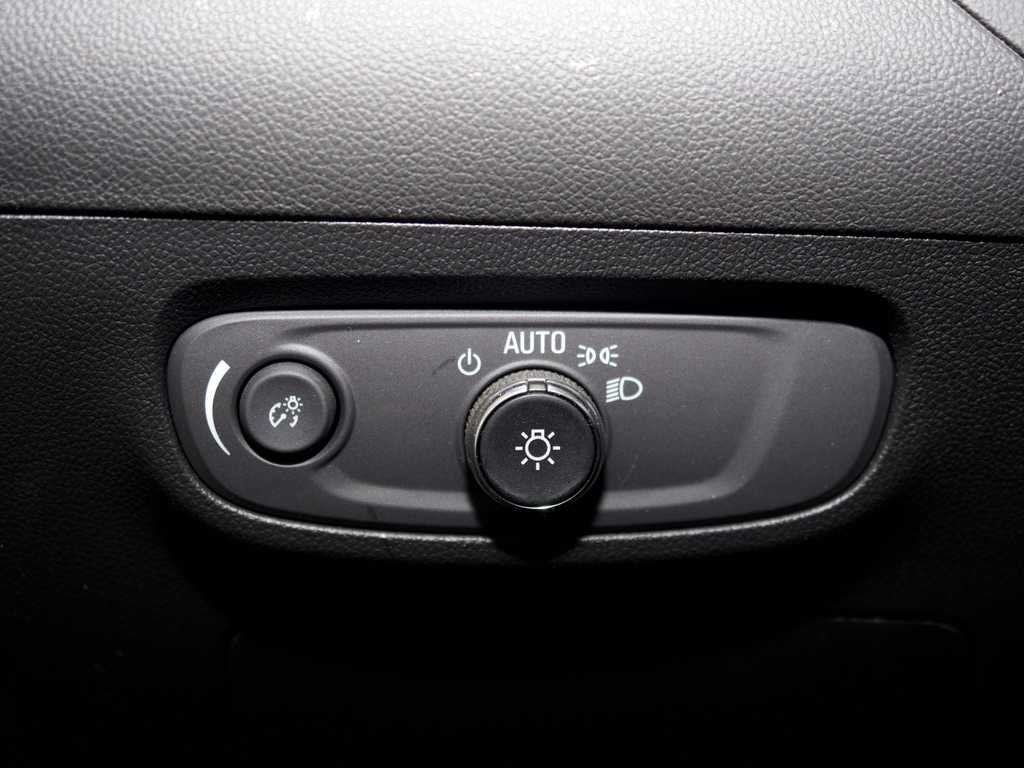 2024 Buick Encore GX Sport Touring - Photo 17