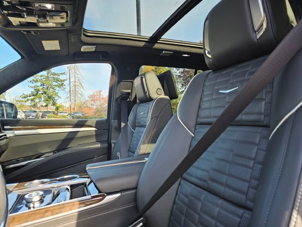 2026 Cadillac Escalade Platinum Sport - Photo 24