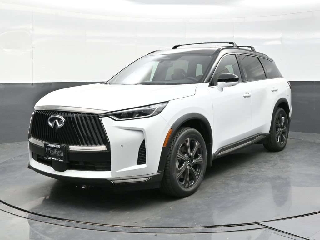 New 2027 2T RAD WHT INFINITI Autograph AWD image 2