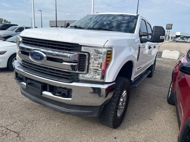 Used 2019 Oxford White Ford XLT image 14