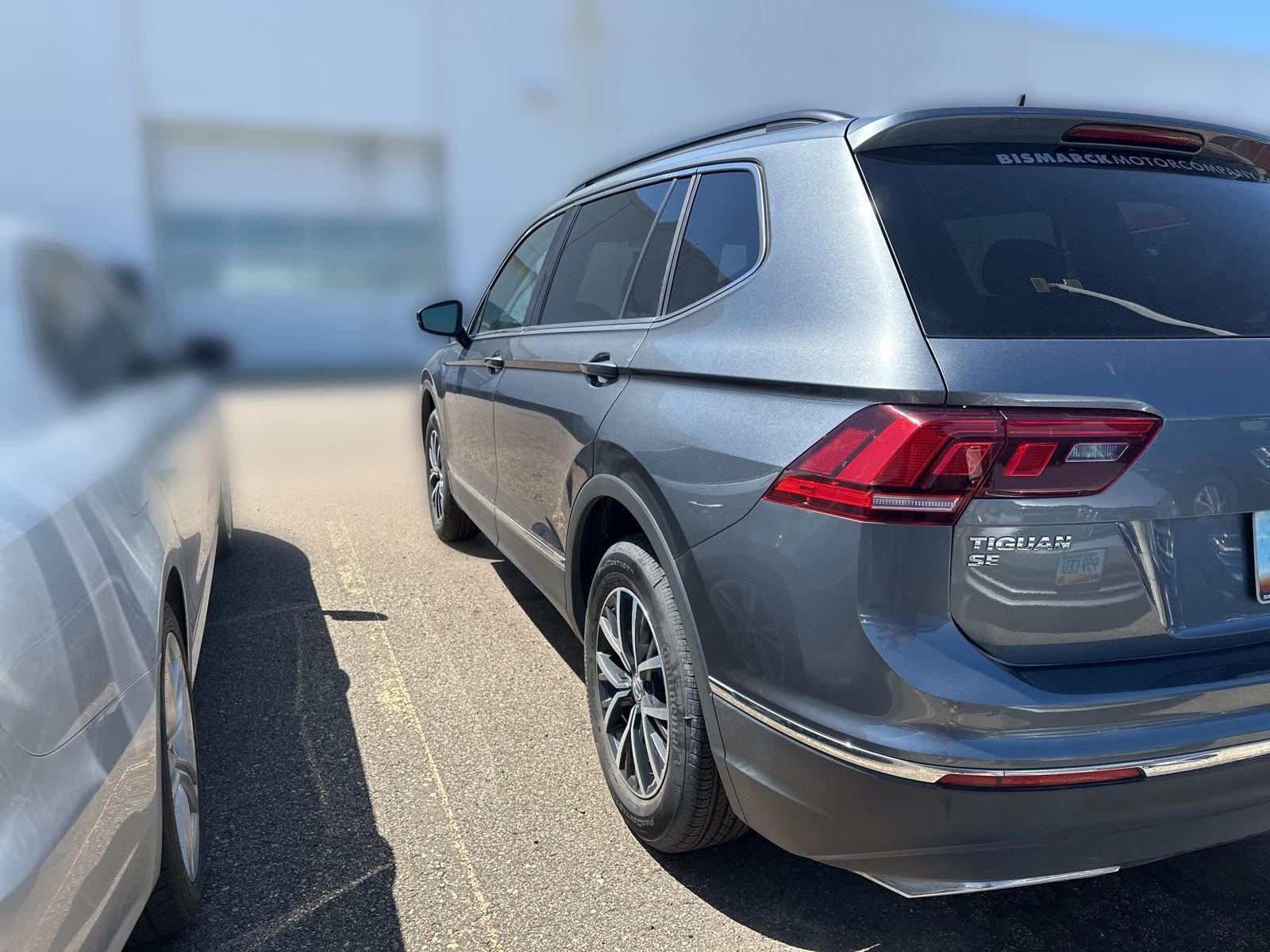 Used 2020 Gray Volkswagen 2.0T SE image 4