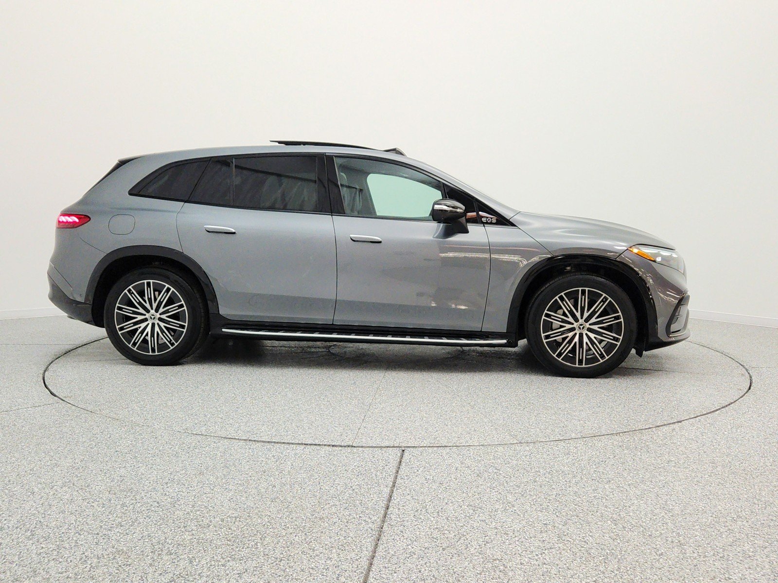 Used 2024 Selenite Grey Metallic Mercedes-Benz EQS 450+ SUV image 4