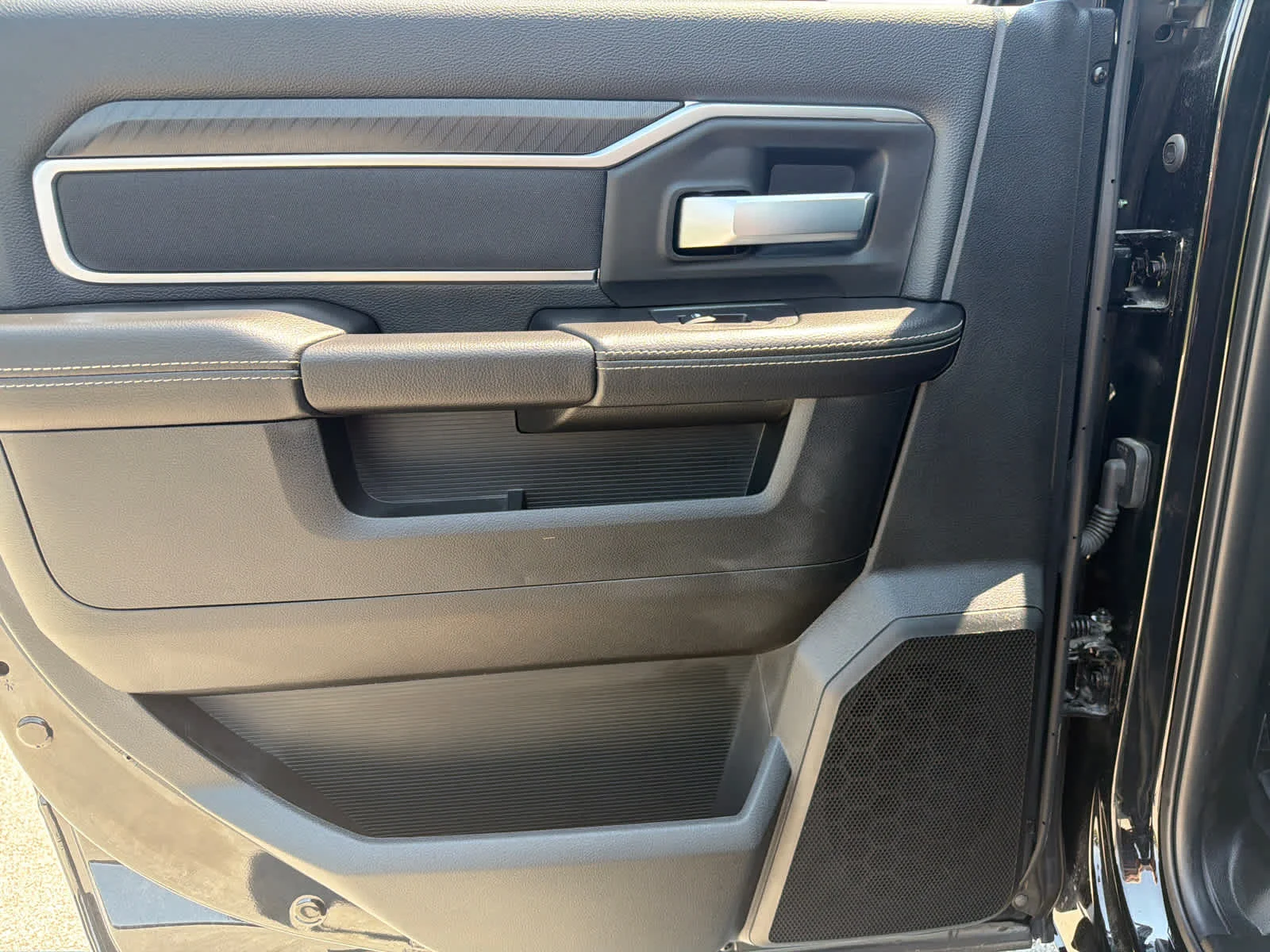 2026 RAM 2500 Big Horn - Photo 13