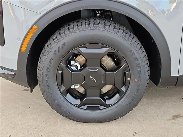 New 2027 Wolf Gray KIA X-Pro Prestige All-Wheel Drive image 5