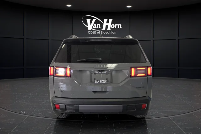 New 2026 Sting-Gray Clearcoat Jeep Laredo image 6