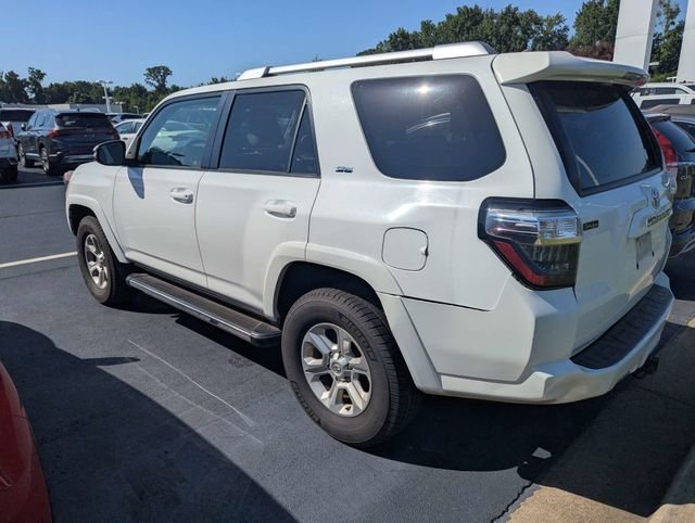 Used 2015 White Toyota SR5 Premium image 4