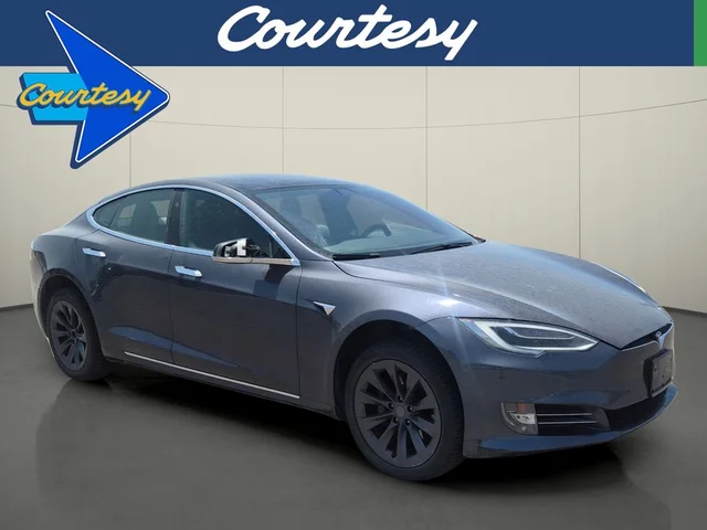 2020 Tesla Model S 