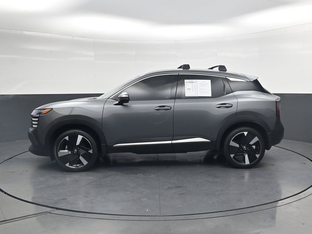 Used 2025 Gray Nissan SR image 11