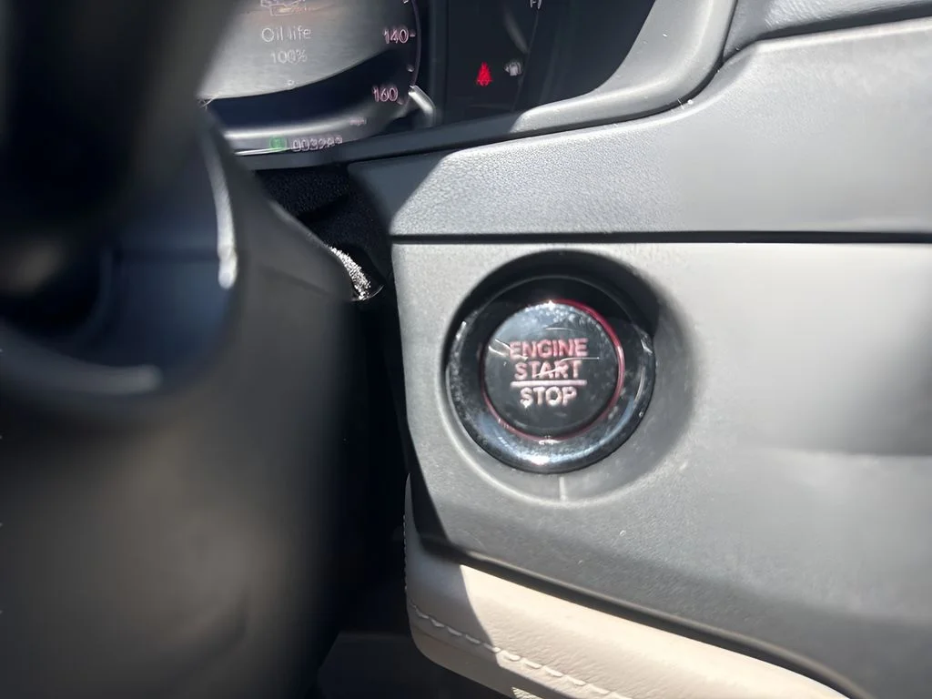 Used 2025 White Honda LX image 20