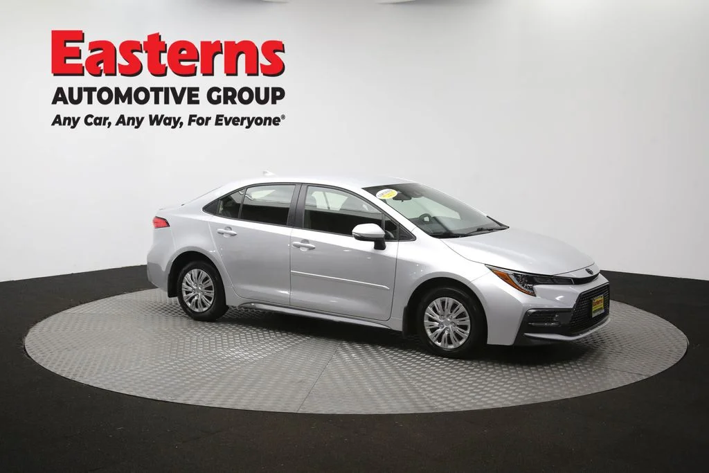 Used 2022 Silver Toyota SE image 45