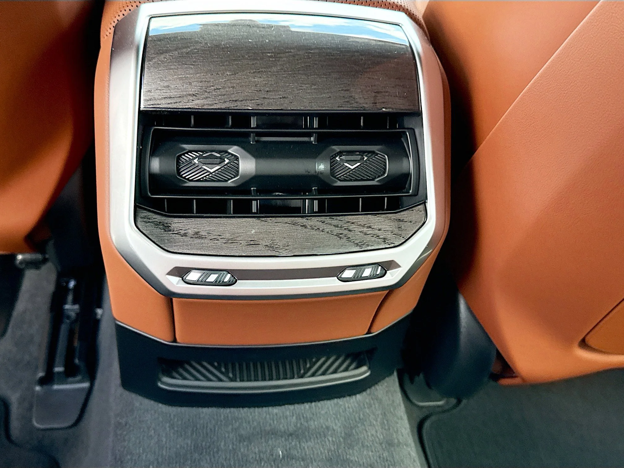 New 2026 Dravit Grey Metallic BMW 760i xDrive image 20