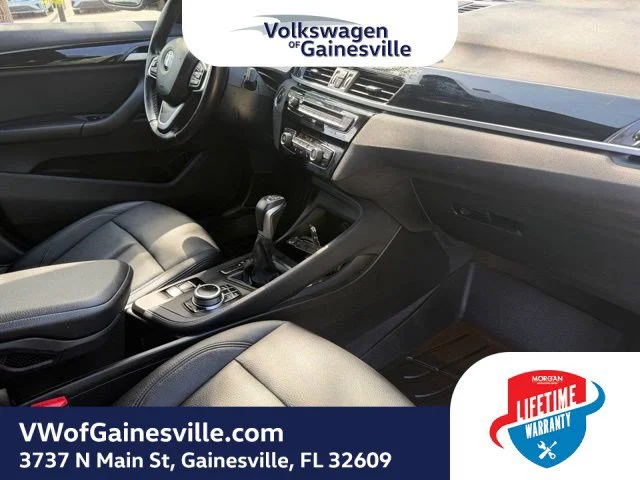 Used 2019 Black Sapphire Metallic BMW sDrive28i image 10