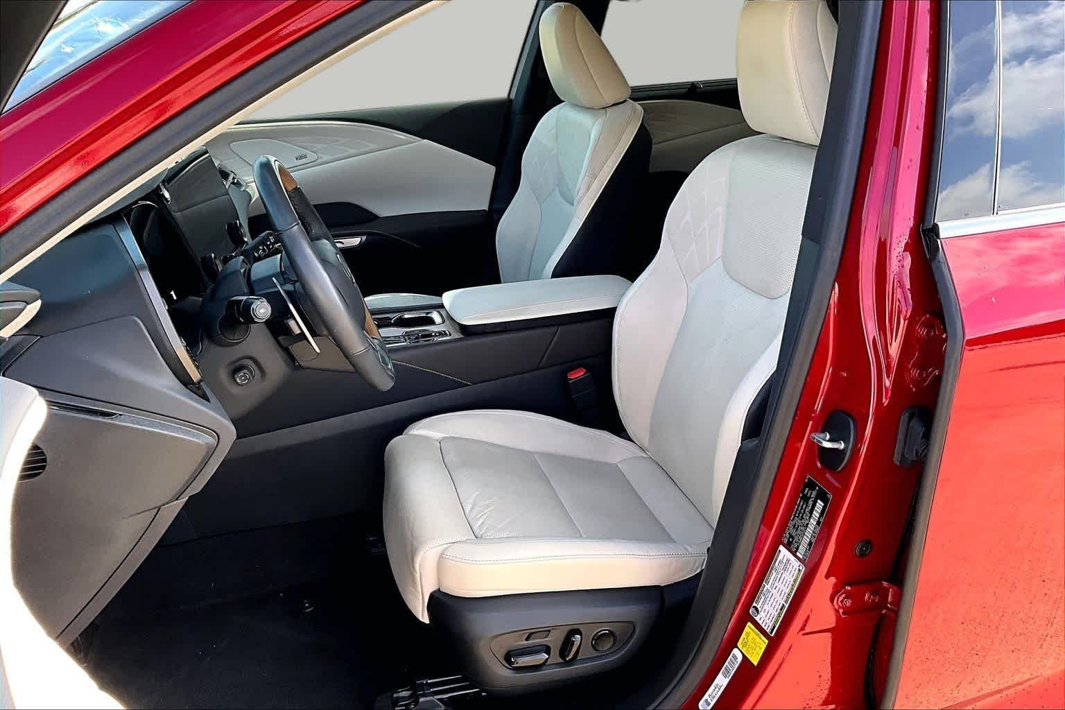 Used 2024 Matador Red Mica Lexus Luxury image 8
