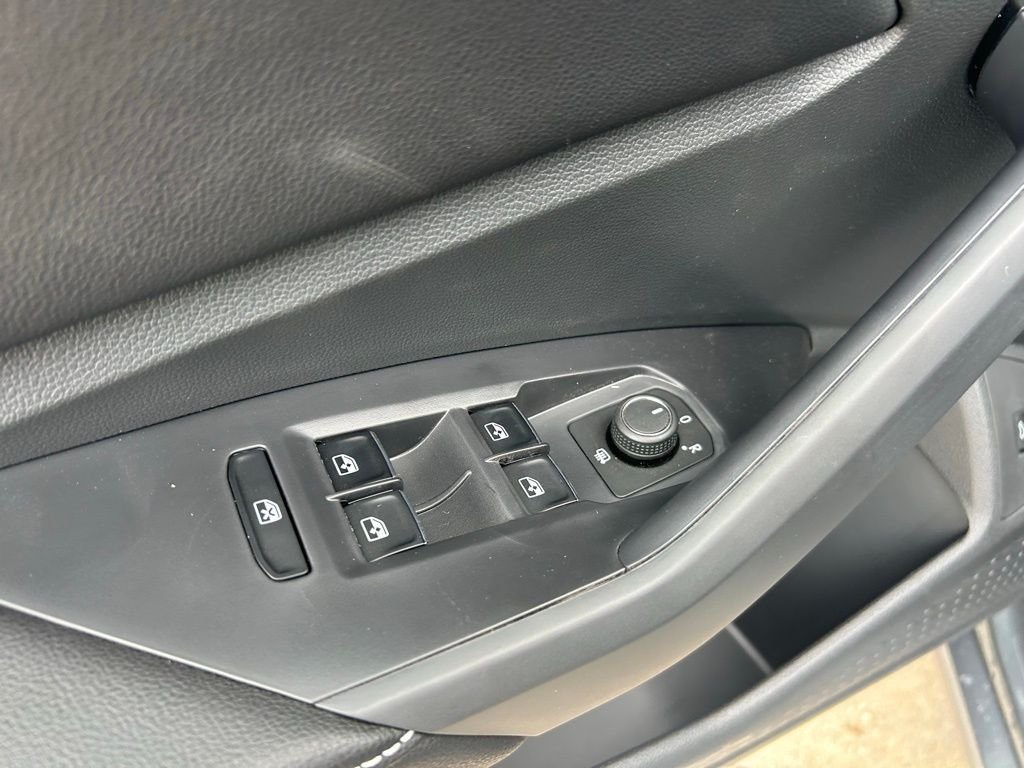 New 2026 Gray Volkswagen 1.5T S image 47
