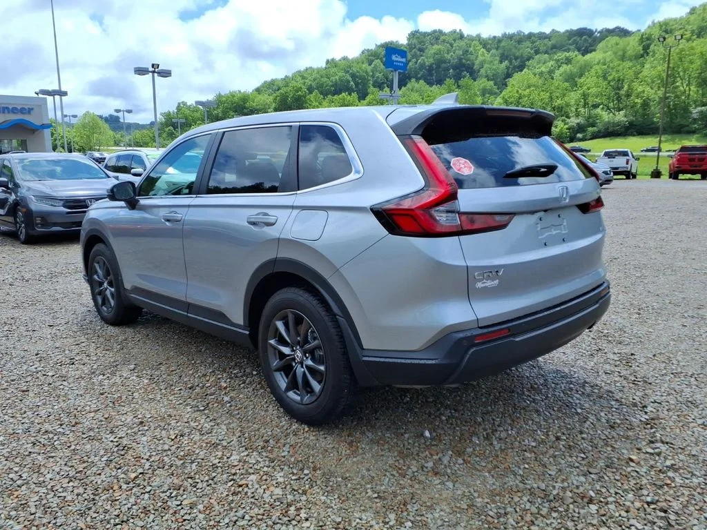 Used 2026 Silver Honda EX-L image 5