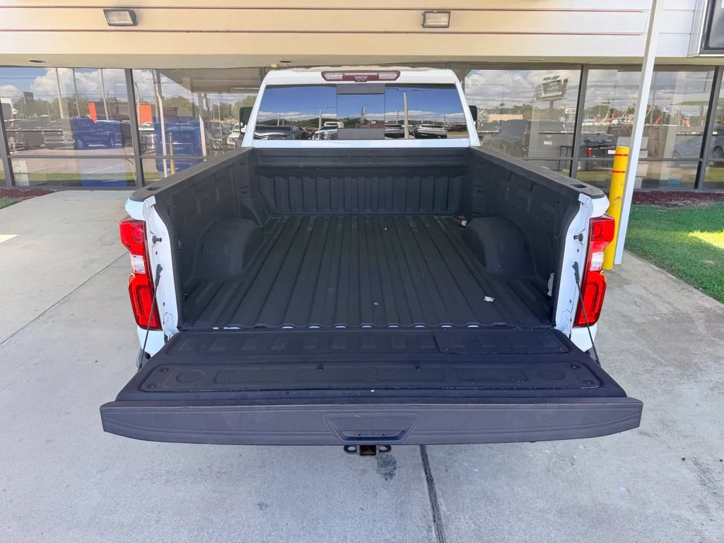Used 2021 White Chevrolet LTZ image 32