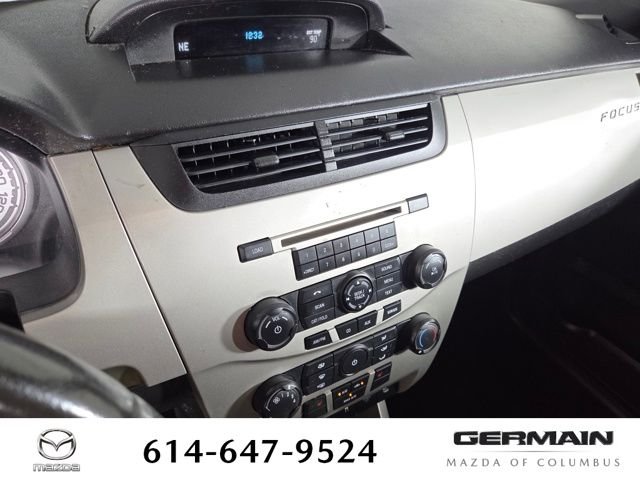 Used 2011 Blue Ford SEL image 25