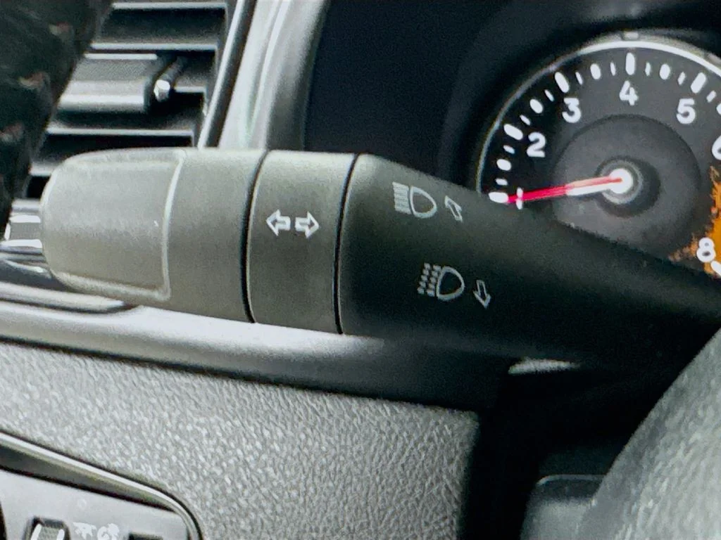 Used 2016 Jetset Blue Jeep Trailhawk image 14