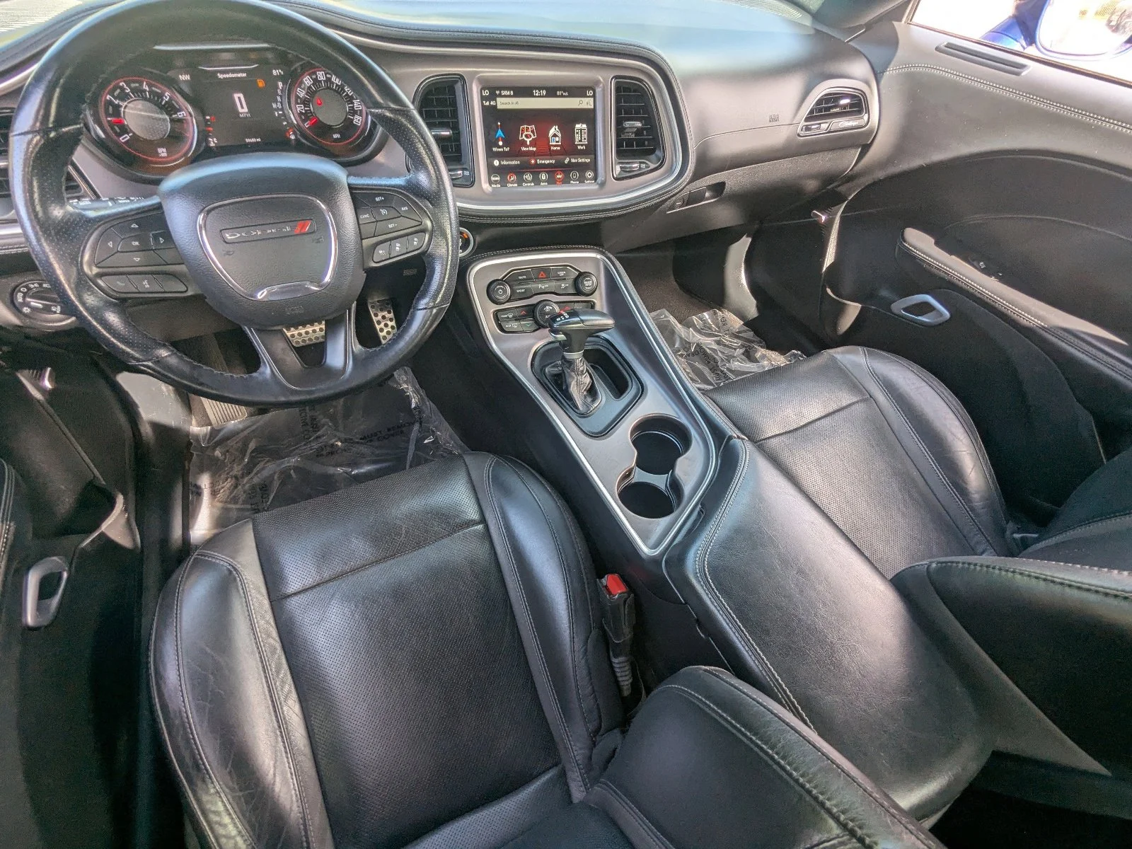 2022 Dodge Challenger SXT - Photo 16