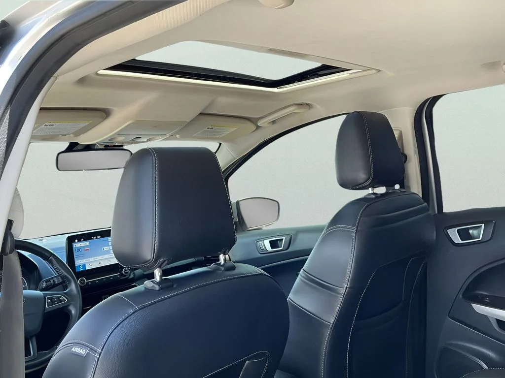 Used 2018 Silver Ford Titanium image 20