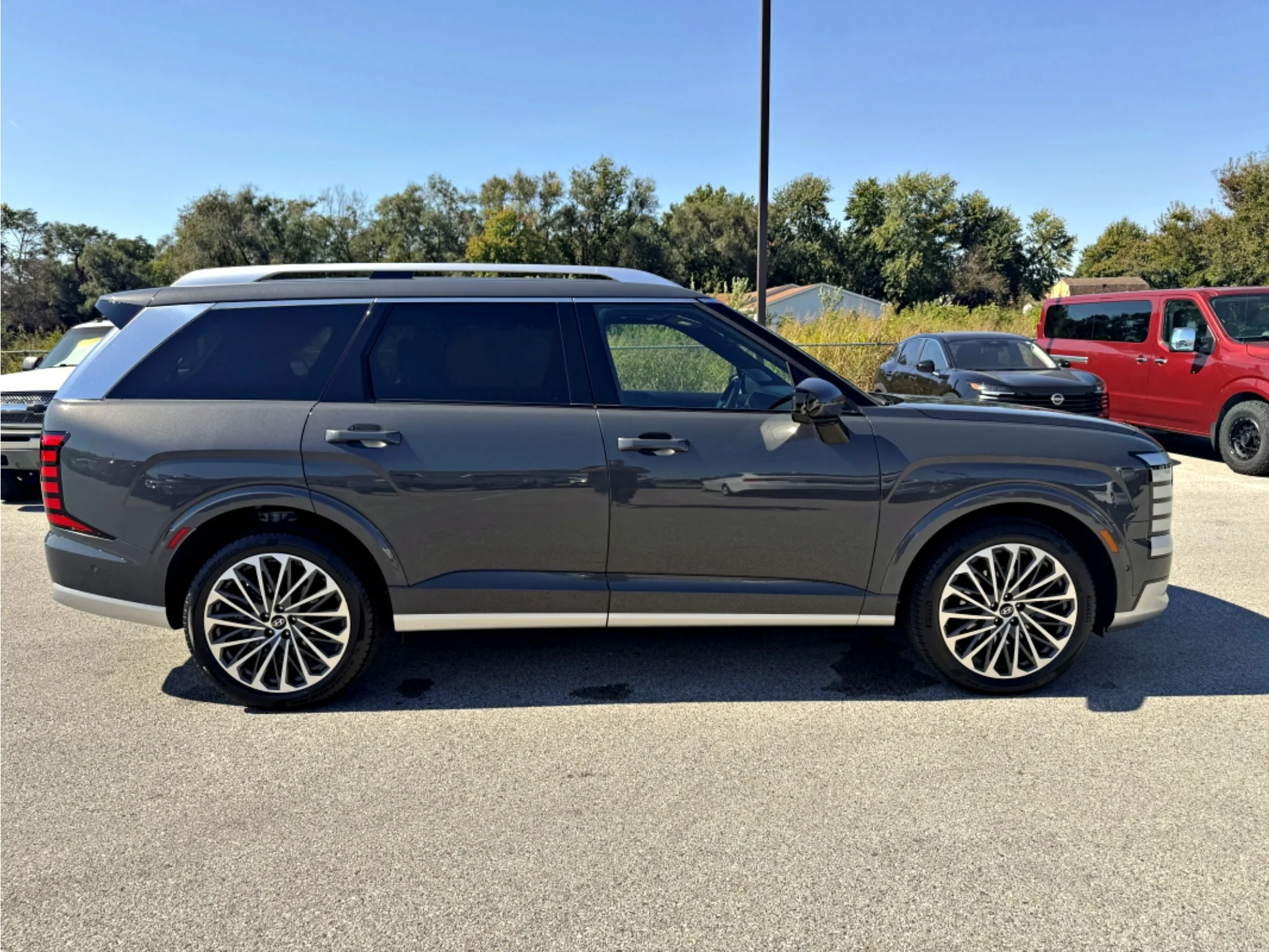 New 2027 Ecotronic Gray Pearl Hyundai Calligraphy image 24