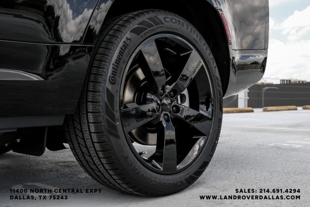 New 2026 Santorini Black Land Rover X-Dynamic SE image 53
