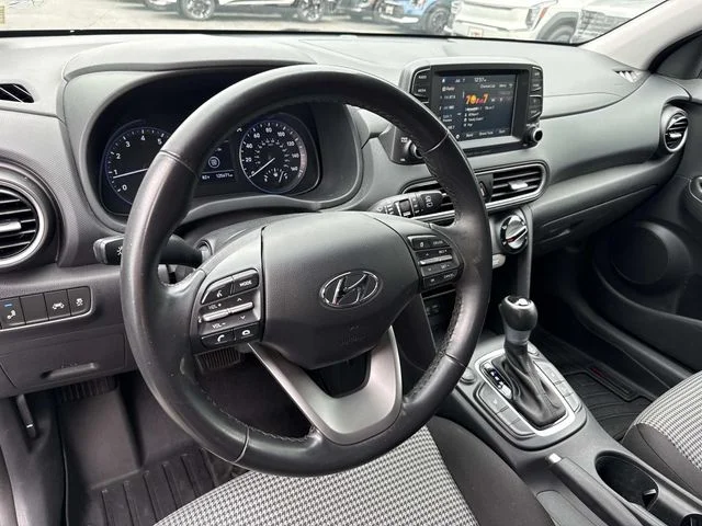 Used 2021 Silver Hyundai SEL image 2