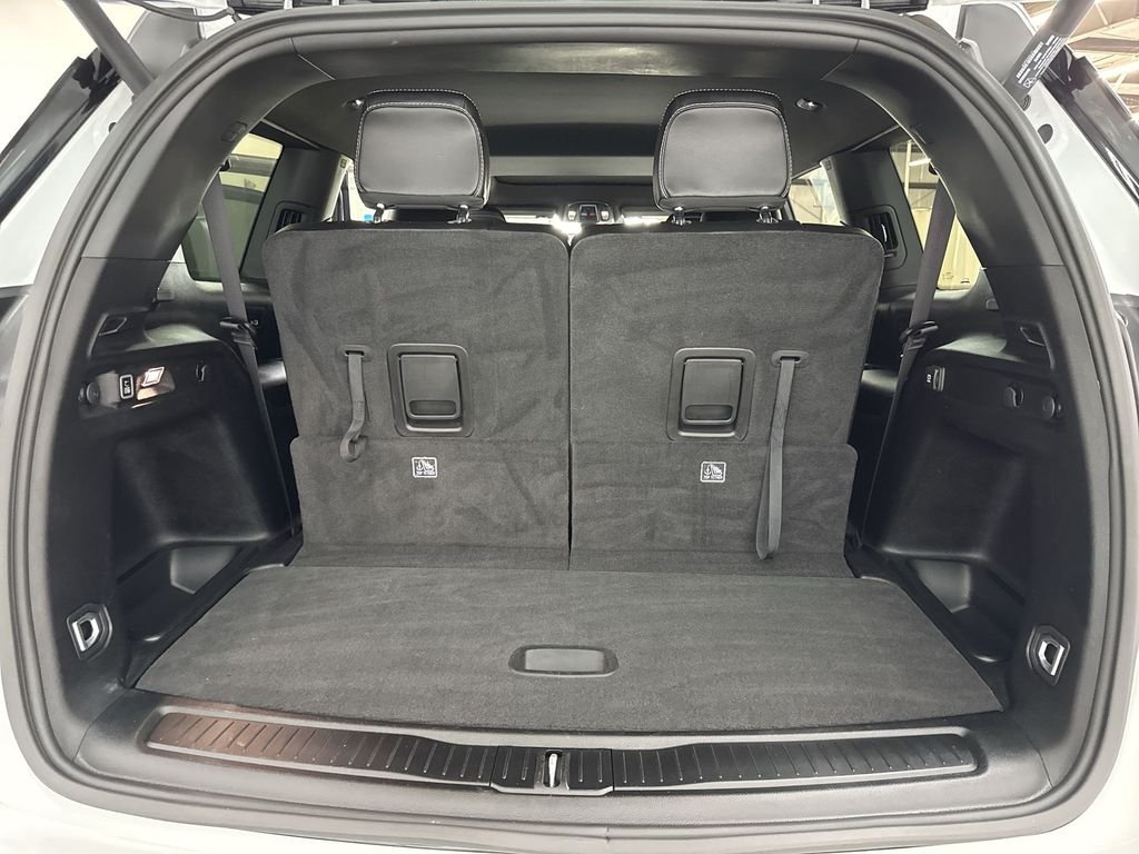 Used 2023 Bright White Clearcoat Jeep Altitude image 34