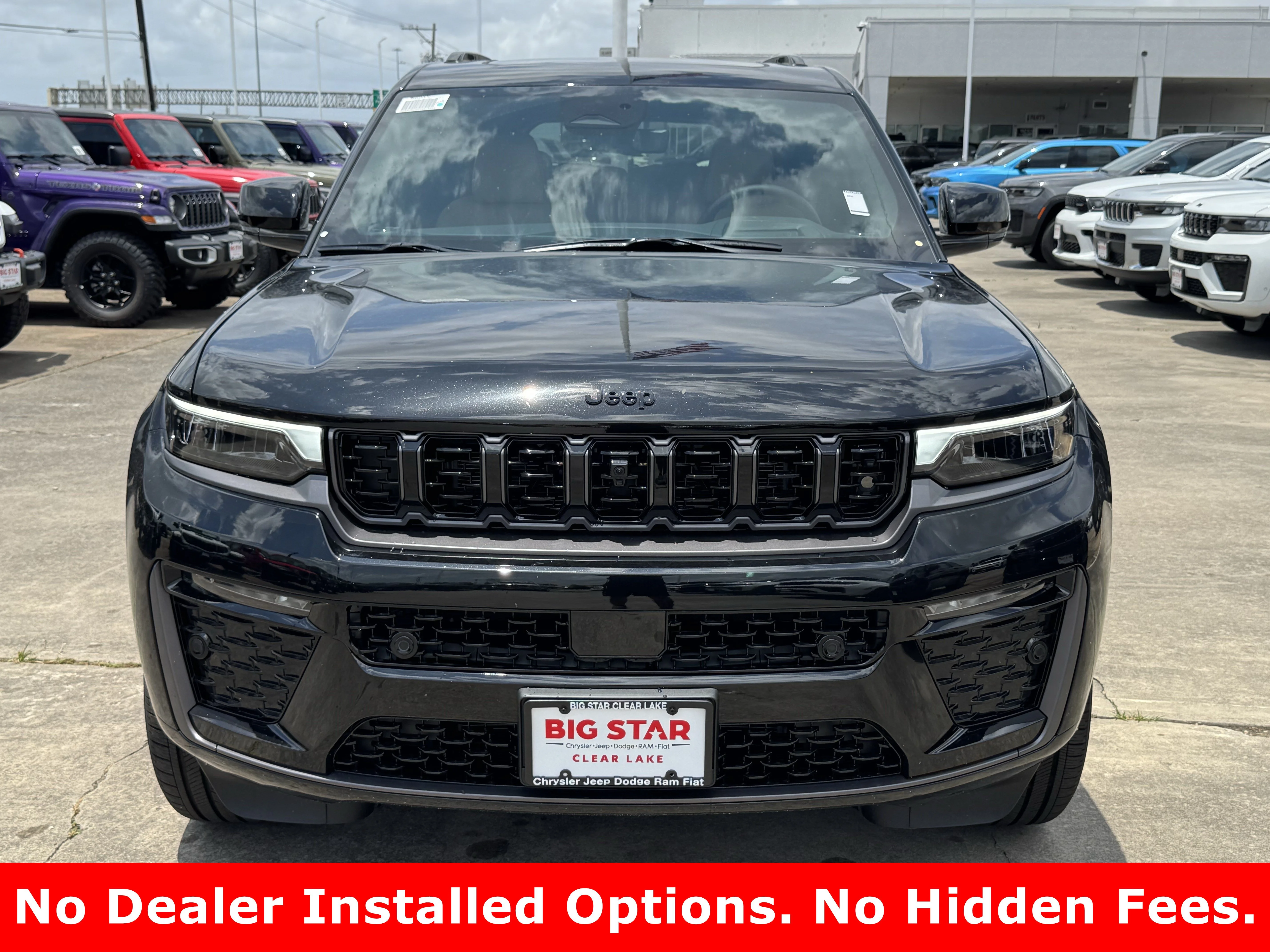 New 2026 Diamond Black Crystal Pearlcoat Jeep Summit image 3