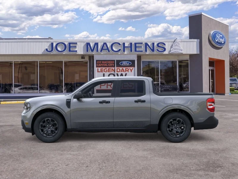 New 2026 Carbonized Gray Metallic Ford XLT image 4