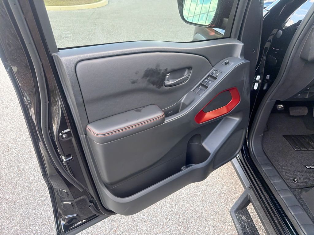 New 2026 Nissan Frontier PRO-X 4D Crew Cab