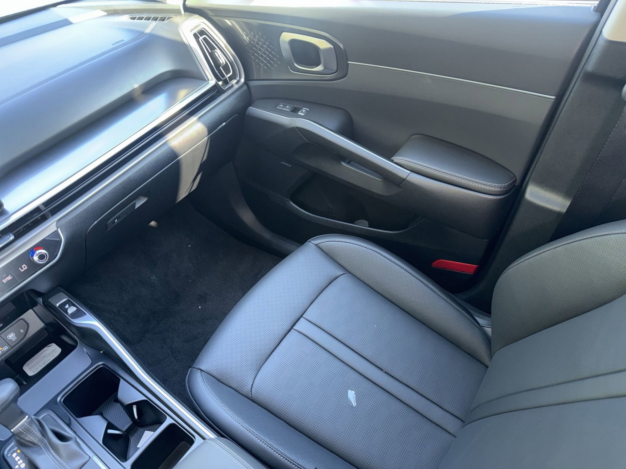 New 2026 Ebony Black Kia EX image 15