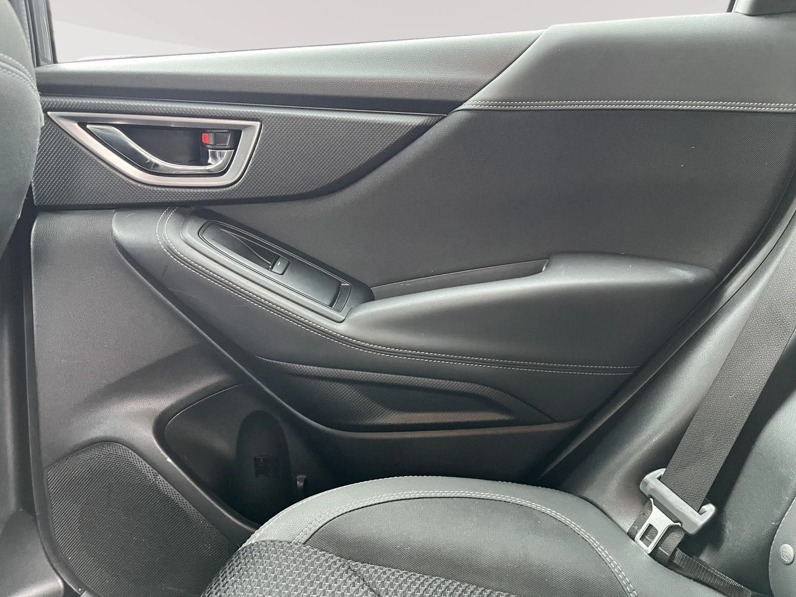 Used 2021 Magnetite Gray Metallic Subaru Premium image 15