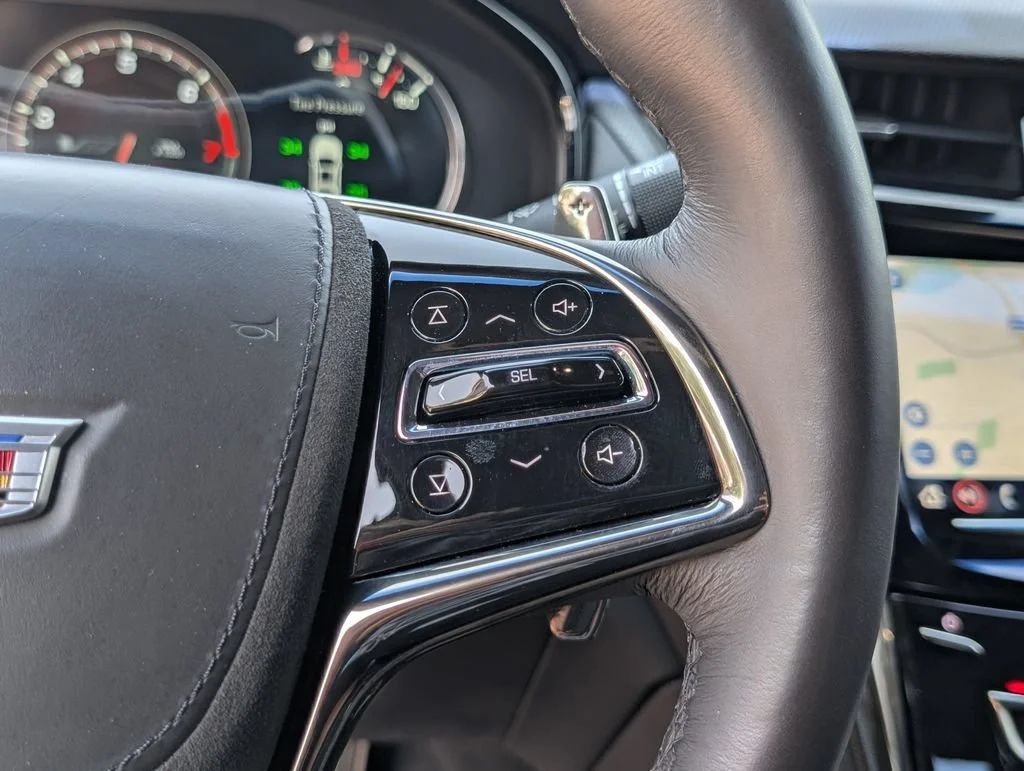 Used 2018 BLACK RAVEN Cadillac 4dr Sdn image 23