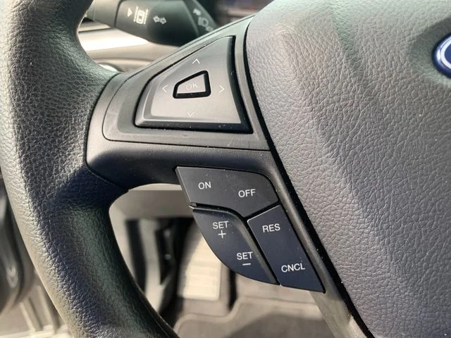 Used 2024 Gray Ford SE image 26