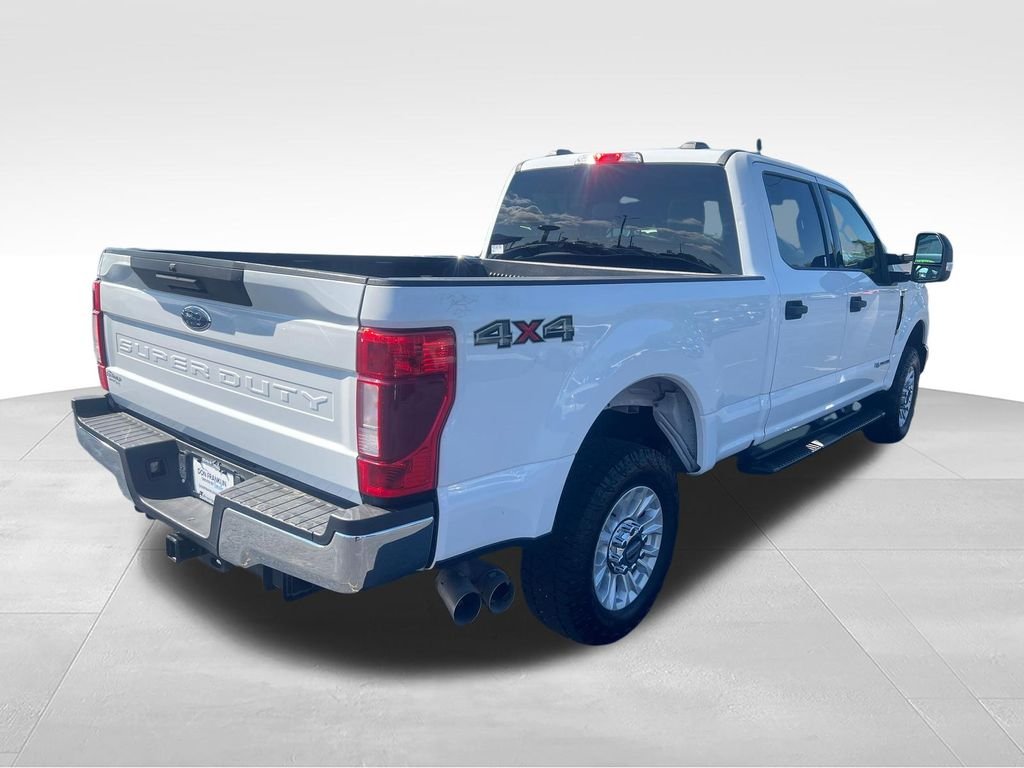 Used 2022 White Ford XLT image 5