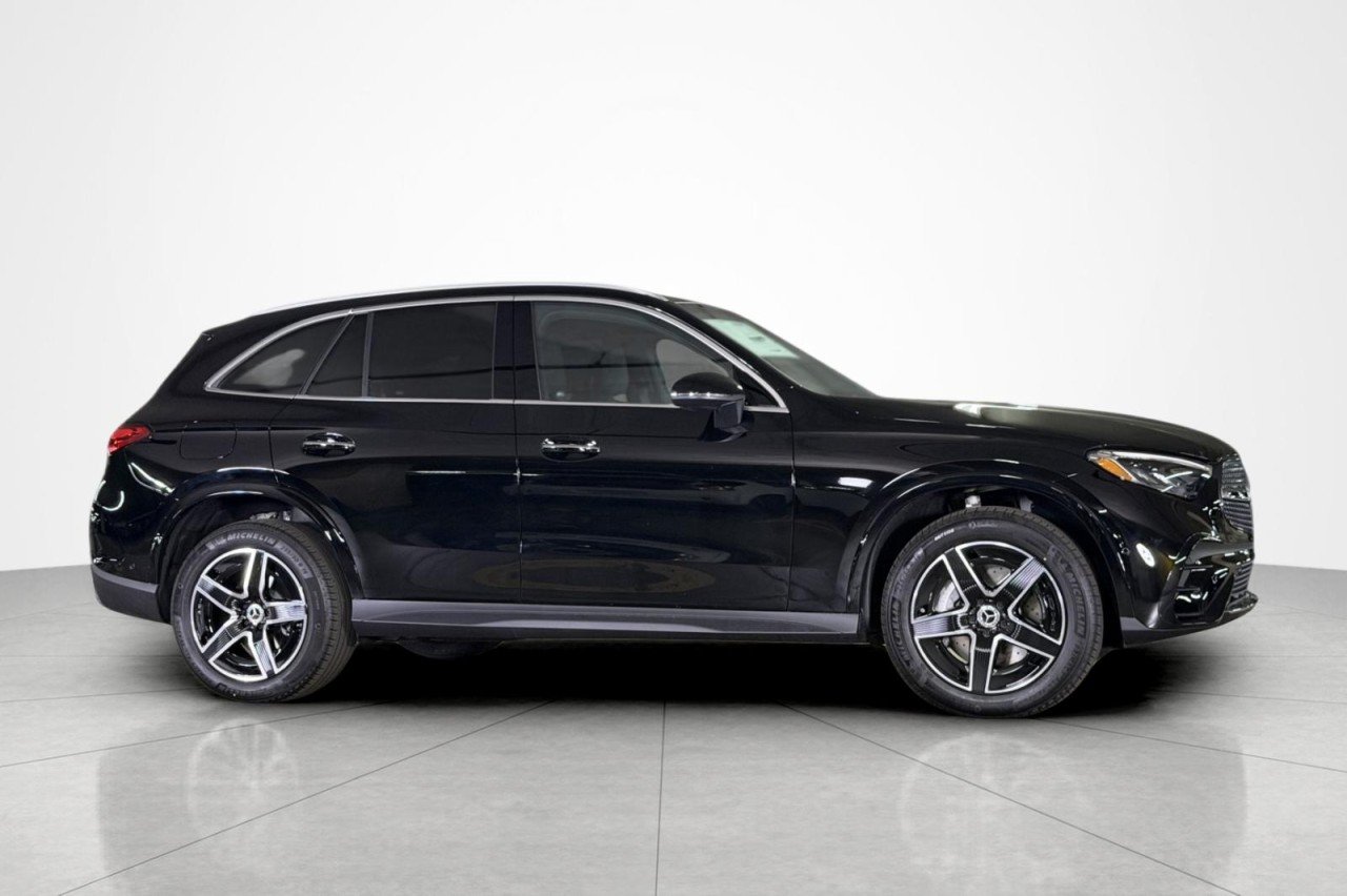 New 2026 Black Mercedes-Benz GLC 300 4MATIC® SUV image 6