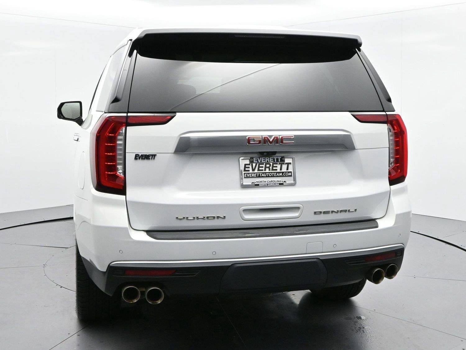 Used 2021 Summit White GMC Denali image 6