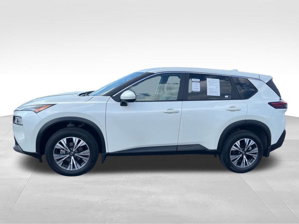 Used 2023 White Nissan SV image 2