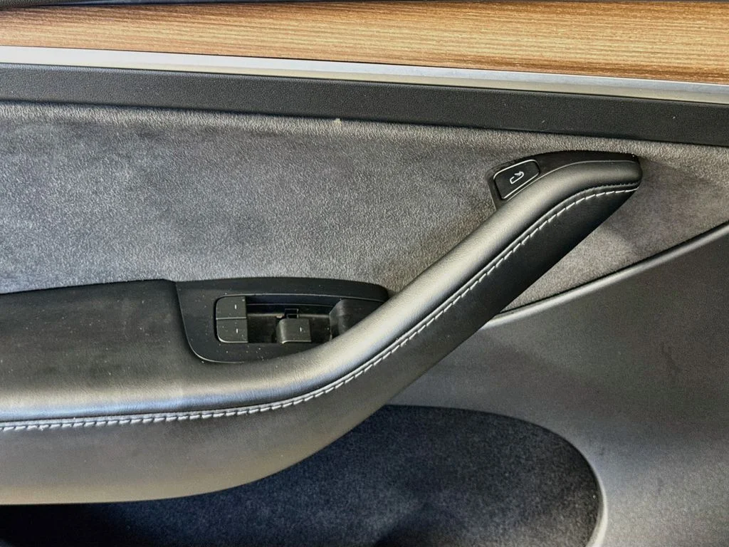 Used 2023 Black Tesla Performance image 17