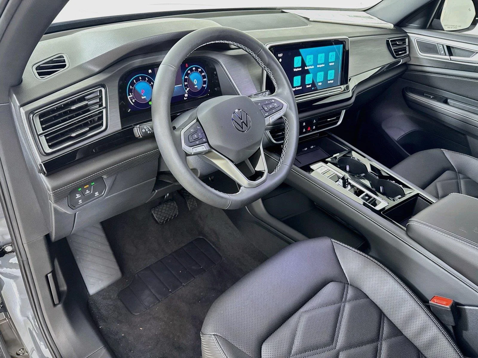 New 2026  Volkswagen 2.0T SE w/Technology image 9