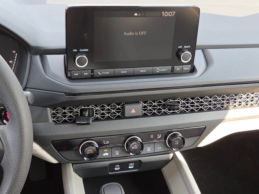 2025 Honda Accord LX - Photo 30