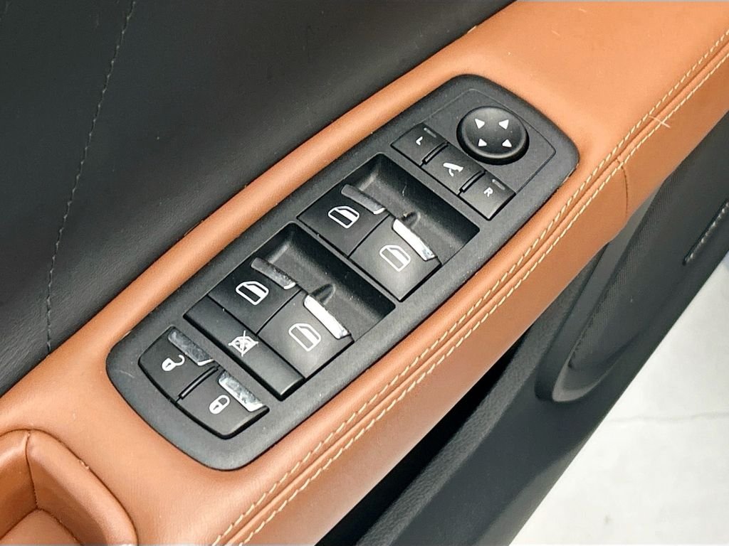 Used 2023  Maserati Modena image 22