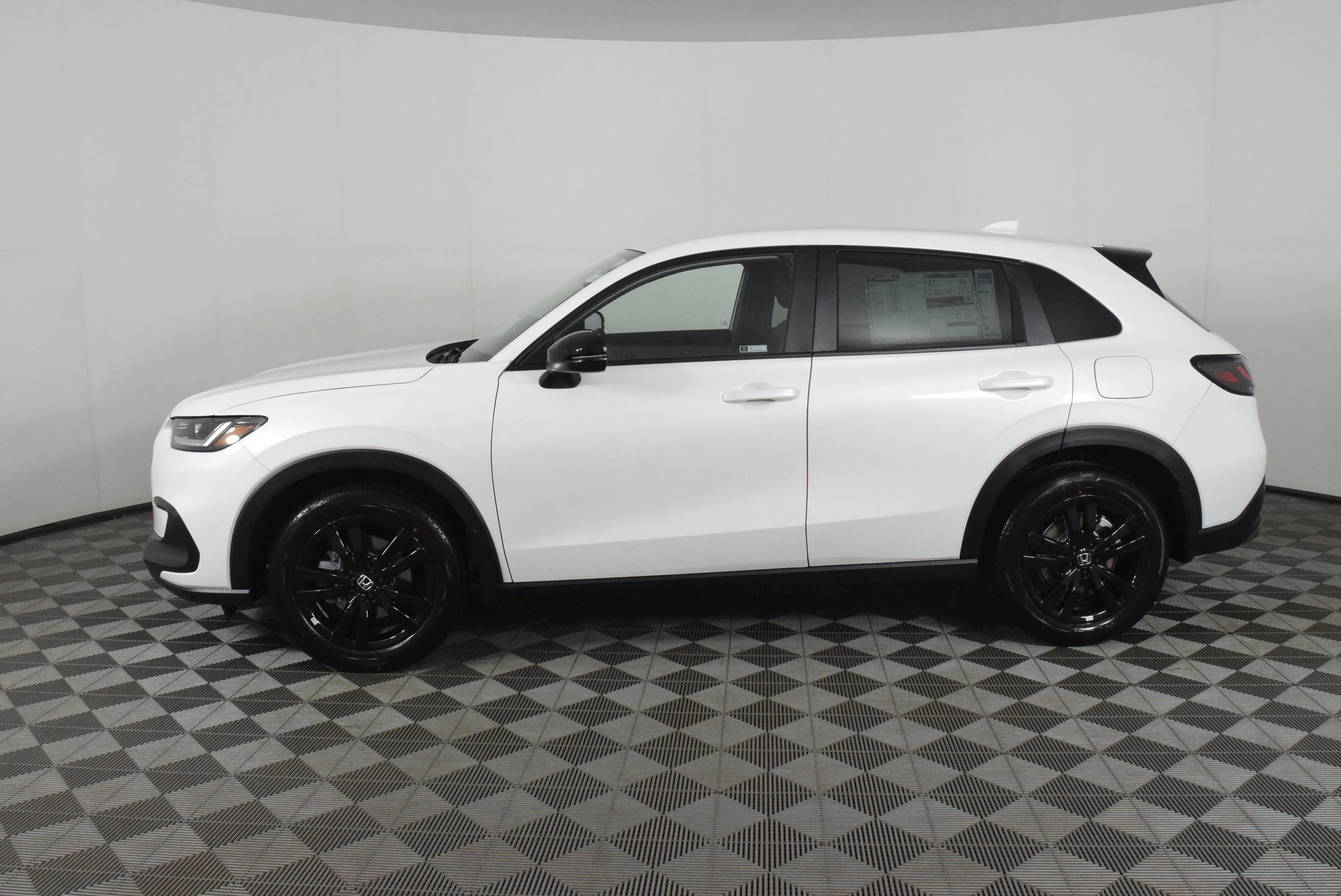 New 2027 Platinum White Pearl Honda Sport image 9