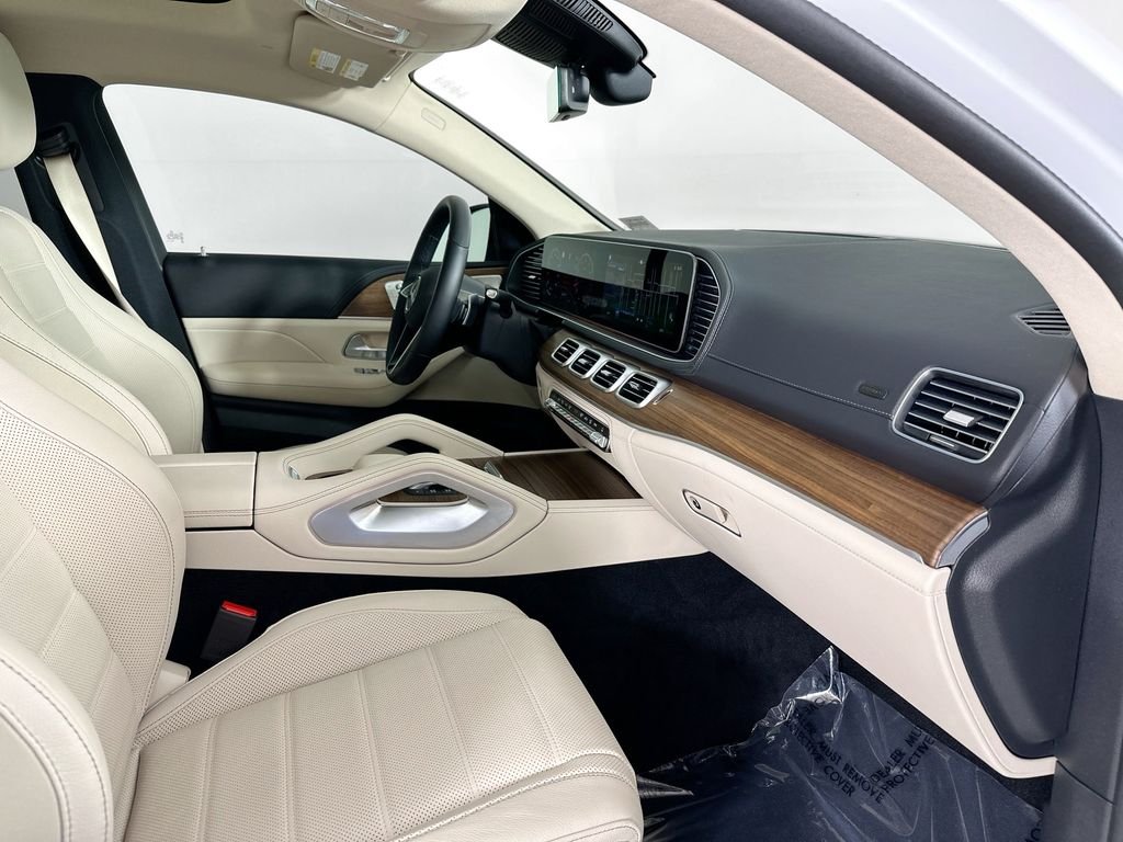 Certified Used 2026 Black Mercedes-Benz GLE 450 Coupe image 30