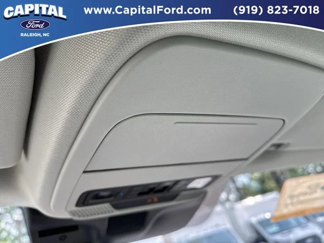 Used 2025 Black Ford Platinum image 33