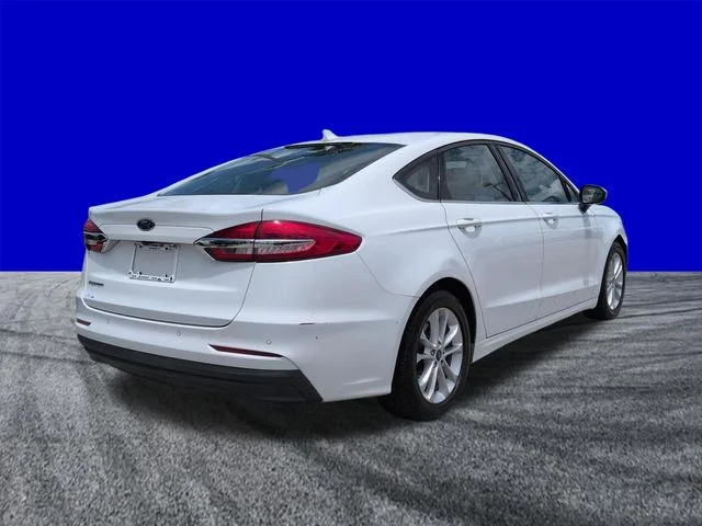 Used 2020 Oxford White Ford SE image 4