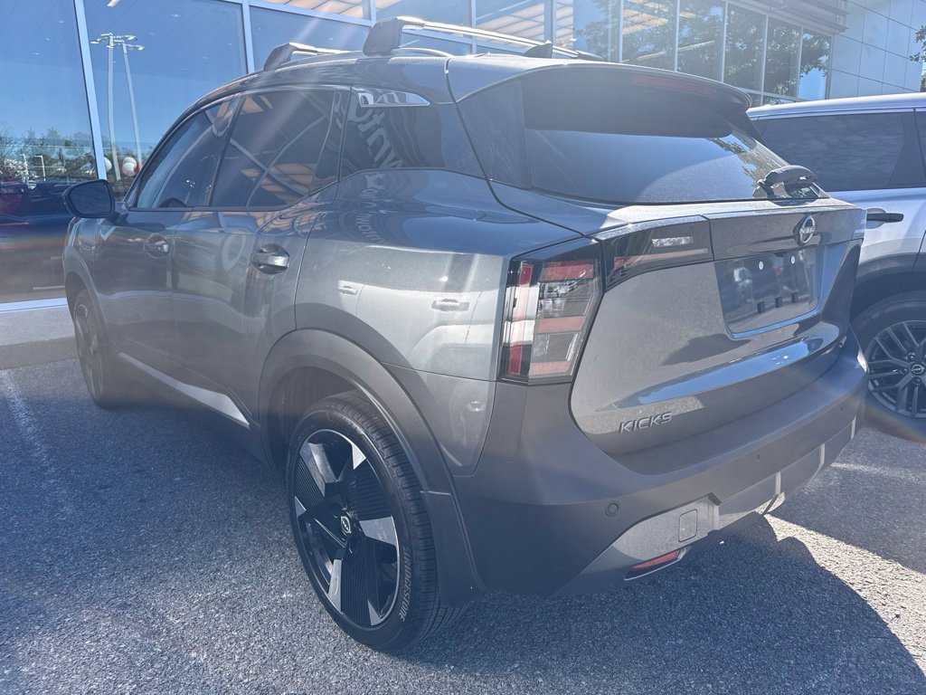 Certified Used 2026 Gray Nissan SR image 6