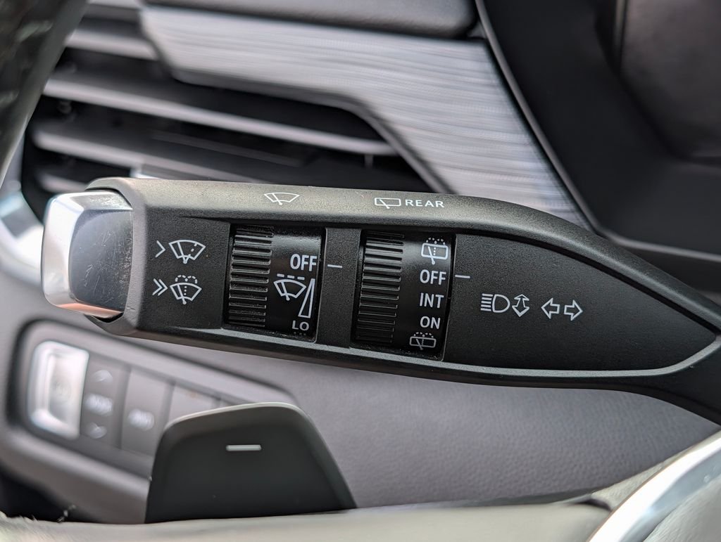 2025 GMC Acadia Elevation - Photo 31